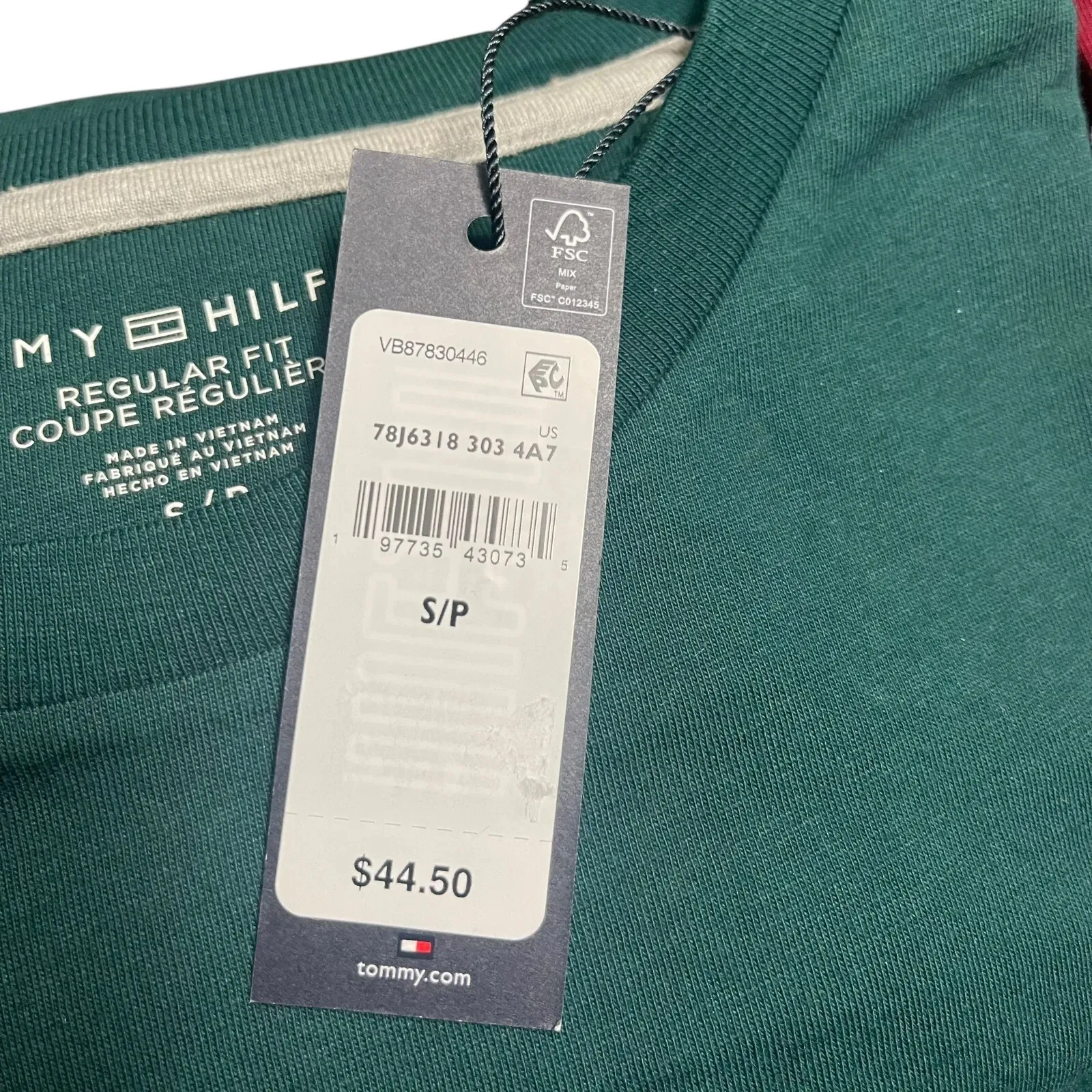 Tommy Hilfiger Men’s Cotton Logo T-Shirt – Regular Fit (8)