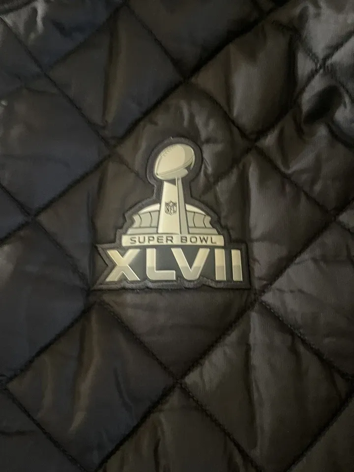 Nike Super Bowl XLVIII Reversible Jacket – Black Zip-Up Nike Super Bowl XLVIII Reversible Jacket – Black Zip-Up
